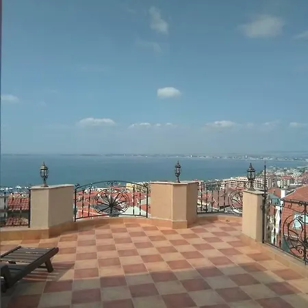 Otel сем.х л троя Sveti Vlas